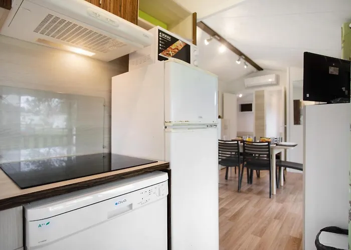 T3 I I I - 15 Min Nazare 木屋