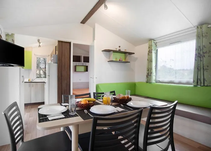 T3 I I I - 15 Min Nazare 帕塔亚什