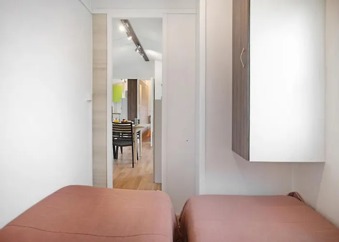 T3 I I I - 15 Min Nazare 木屋 *